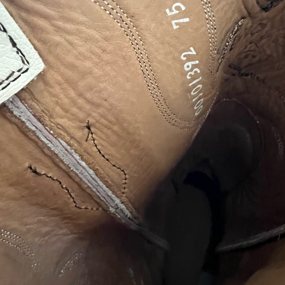 Red and Cream Smooth Ostrich Boots 7.5 B - Picture 6 of 6